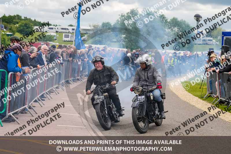 Vintage motorcycle club;eventdigitalimages;no limits trackdays;peter wileman photography;vintage motocycles;vmcc banbury run photographs